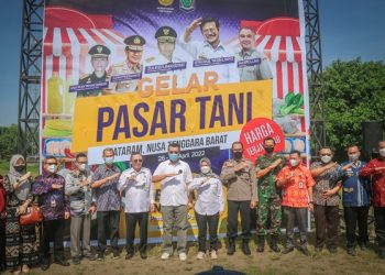 Jelang Lebaran, Kementan Gelar Pasar Tani Penuhi Kebutuhan Bahan Pangan Pokok Masyarakat NTB