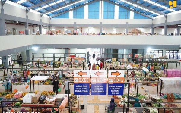 Tingkatkan Ekonomi Masyarakat, Kementerian PUPR Selesaikan Rehabilitasi Dua Pasar Rakyat di Jawa Tengah