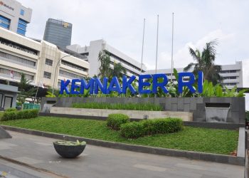 Difasilitasi Kemnaker, Pekerja dan Perusahaan Logistik Tandatangani Perjanjian Bersama