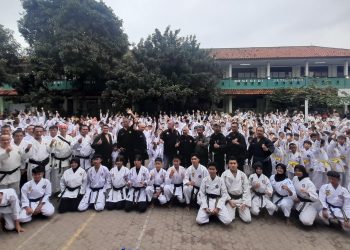 *Mensana In Corpore Sano, Salah Satu Peran Serta Perguruan Karate BKC Dalam Pembangunan Mental Di Setiap Daerah”*
