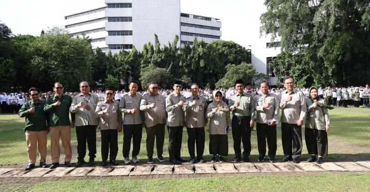 Spirit Hari Pahlawan, Mentan Amran Apresiasi Pejuang Pertanian Sebagai Pahlawan Masa Kini
